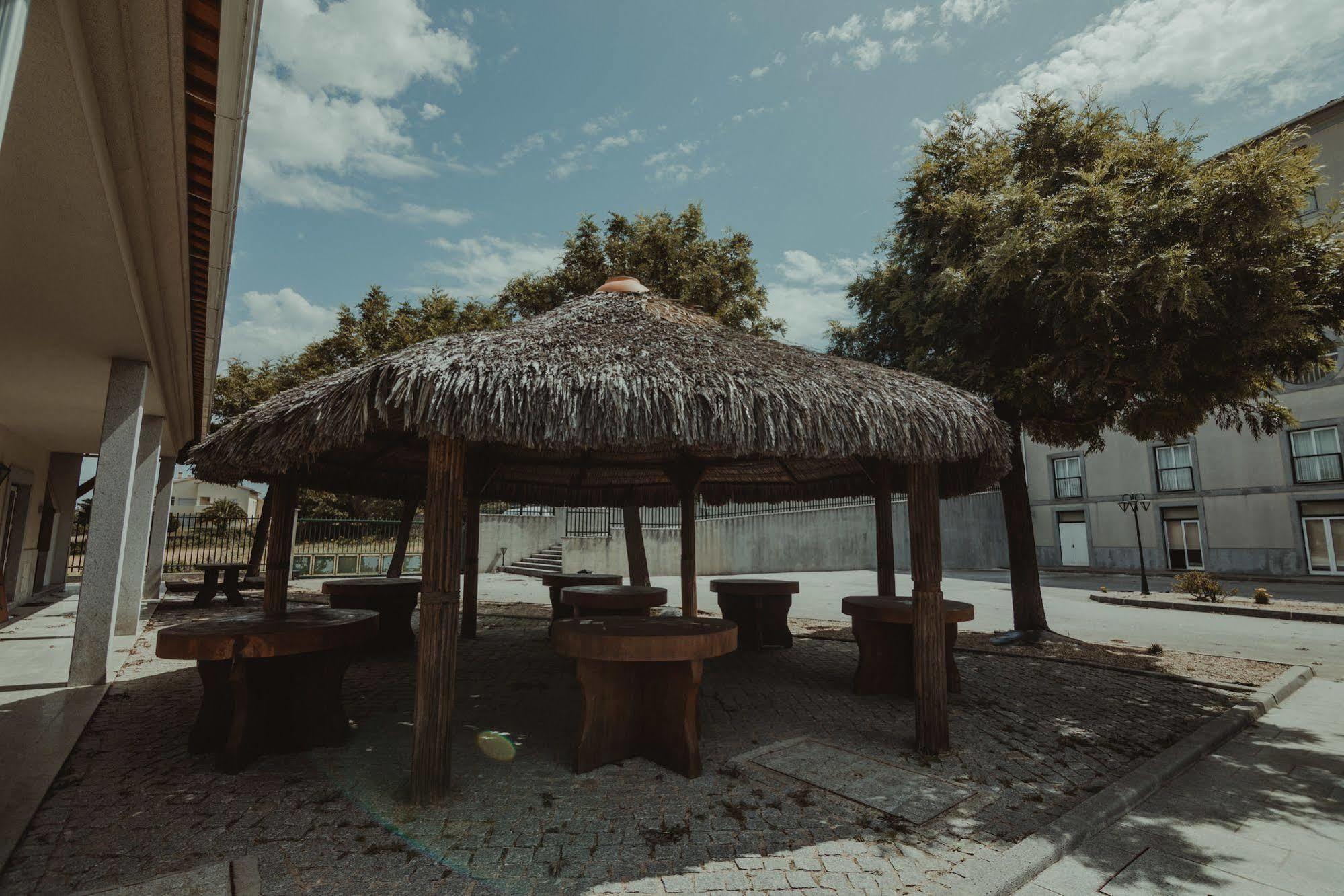 Hotel Quinta Dos Cedros Celorico Da Beira Exterior photo